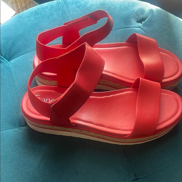 Franco Sarto Coral Red Platform Sandals - Picture 5 of 8